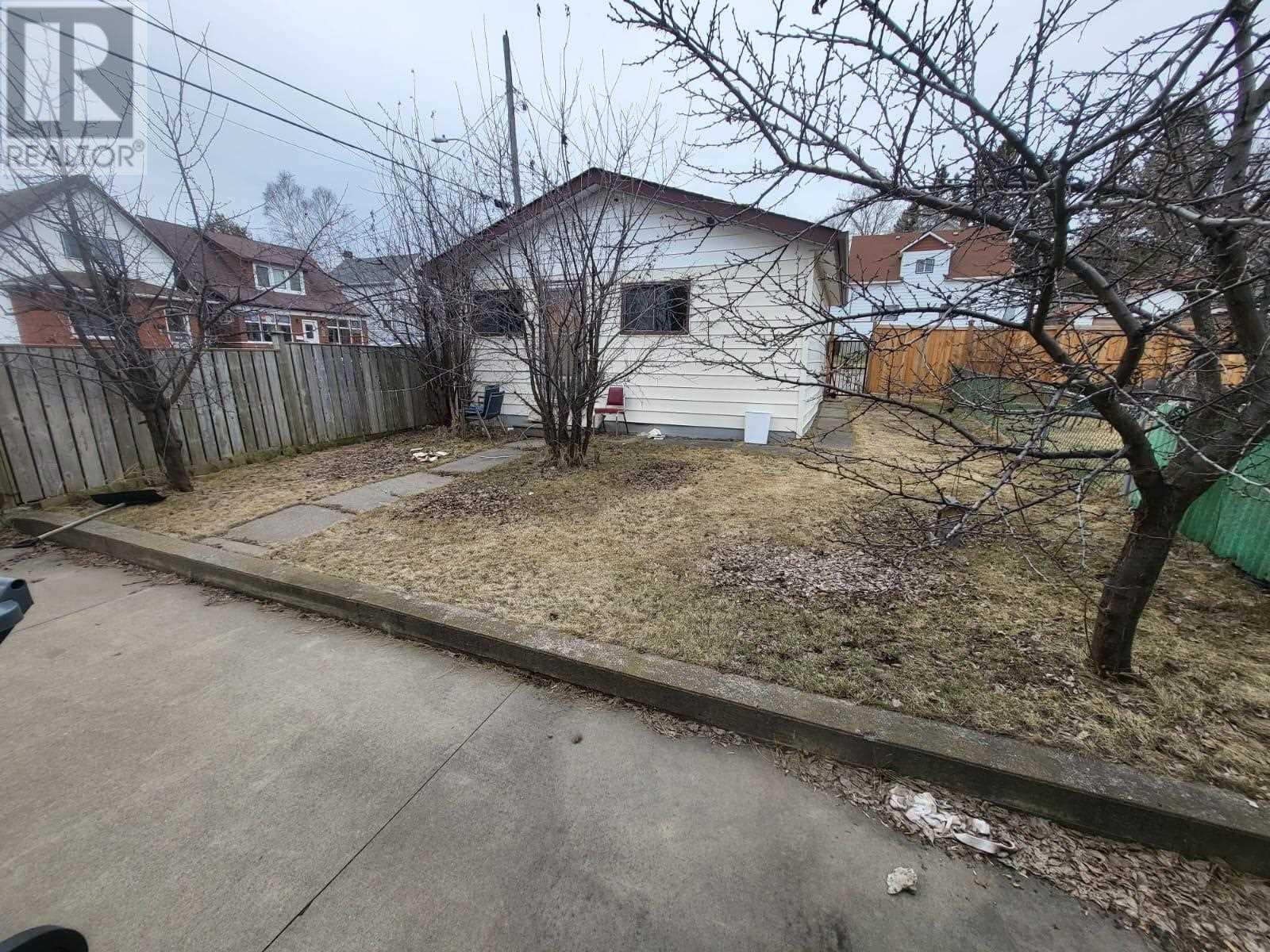 Property at 98 Banning ST image 5
