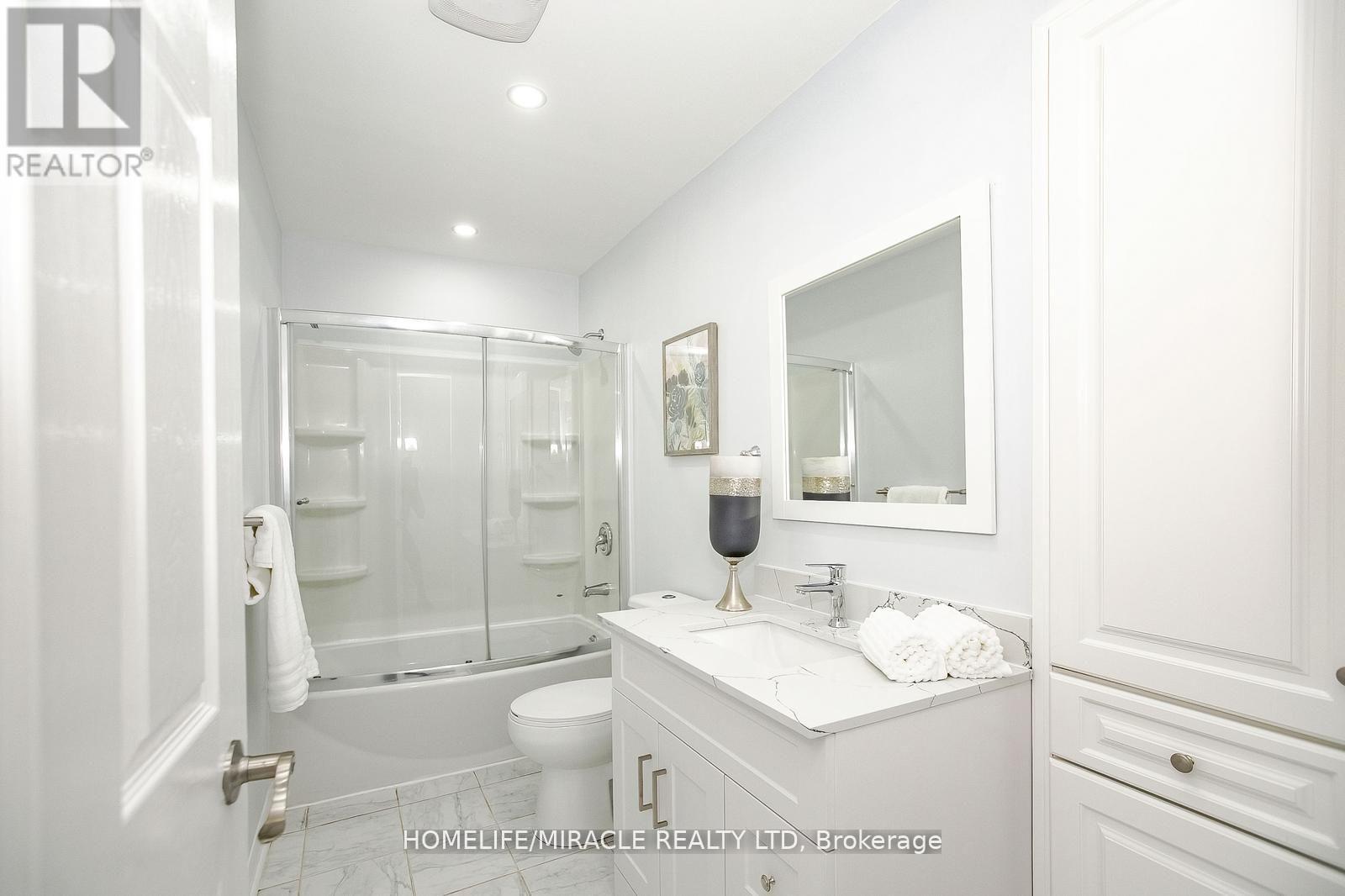 35 Deeside Crescent, Brampton, Ontario  L6T 3L8 - Photo 22 - W12121799