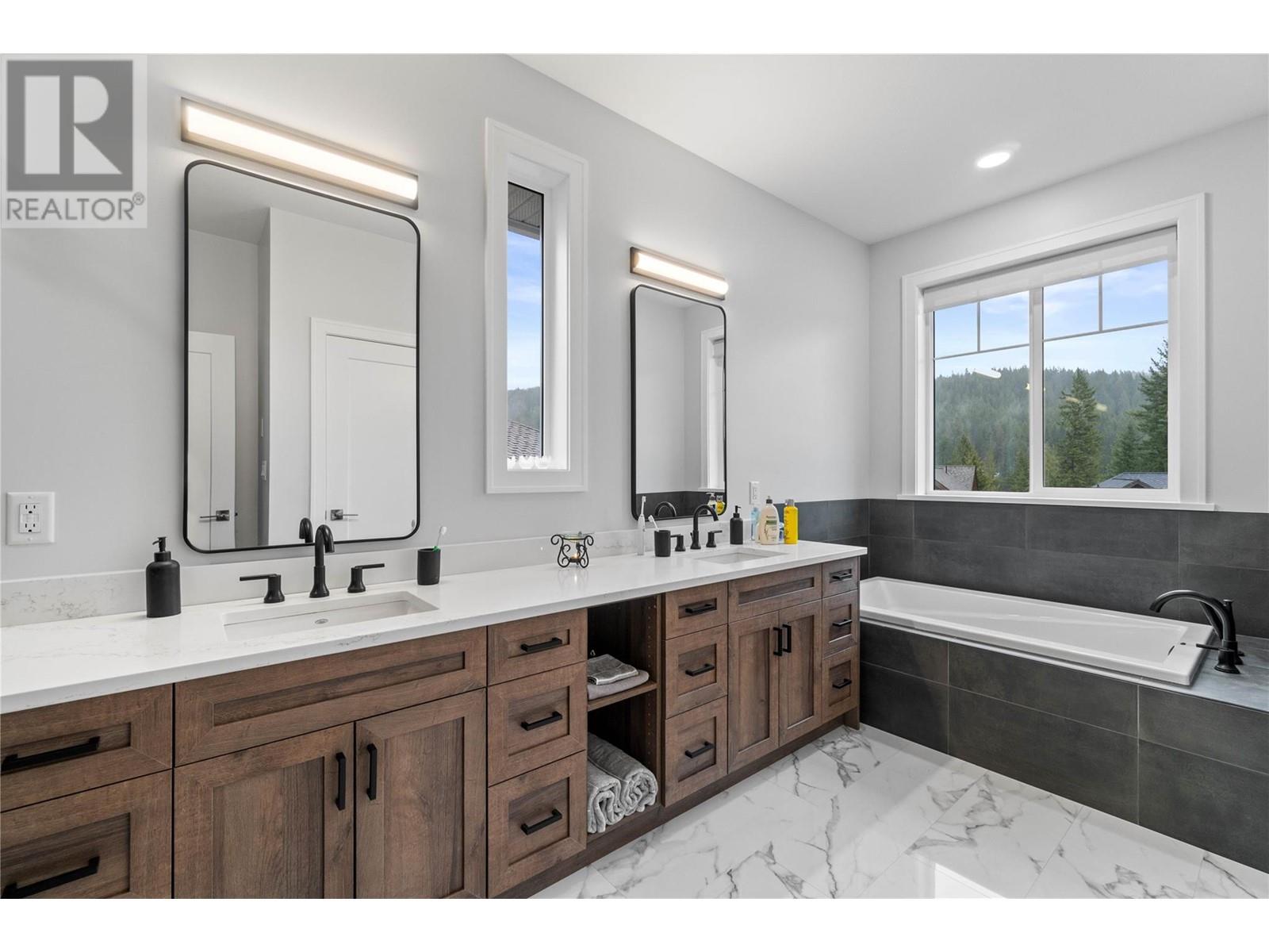 2763 Valleyview Drive, Blind Bay, British Columbia  V0E 1H2 - Photo 23 - 10337734