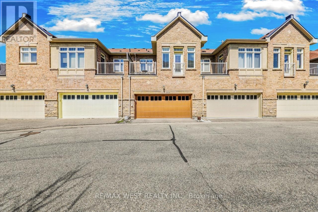 Property at 2036 LAKESHORE ROAD W image 4