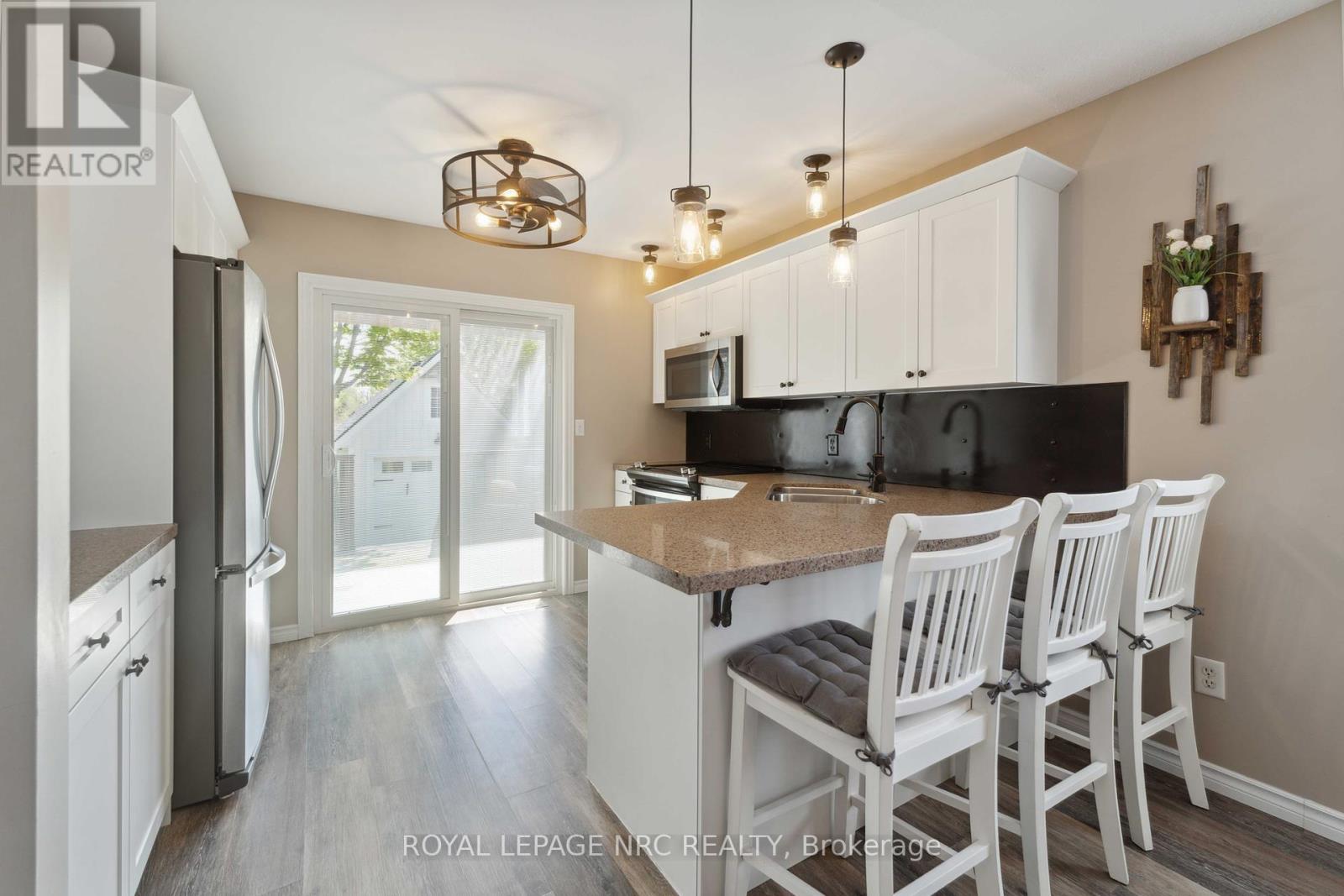 1553 Four Mile Creek Road, Niagara-On-The-Lake, Ontario  L0S 1T0 - Photo 16 - X12135569