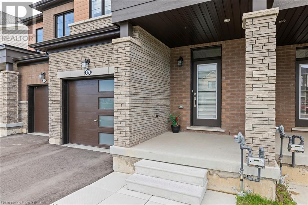 Property at 42 CONCORD Drive image 4