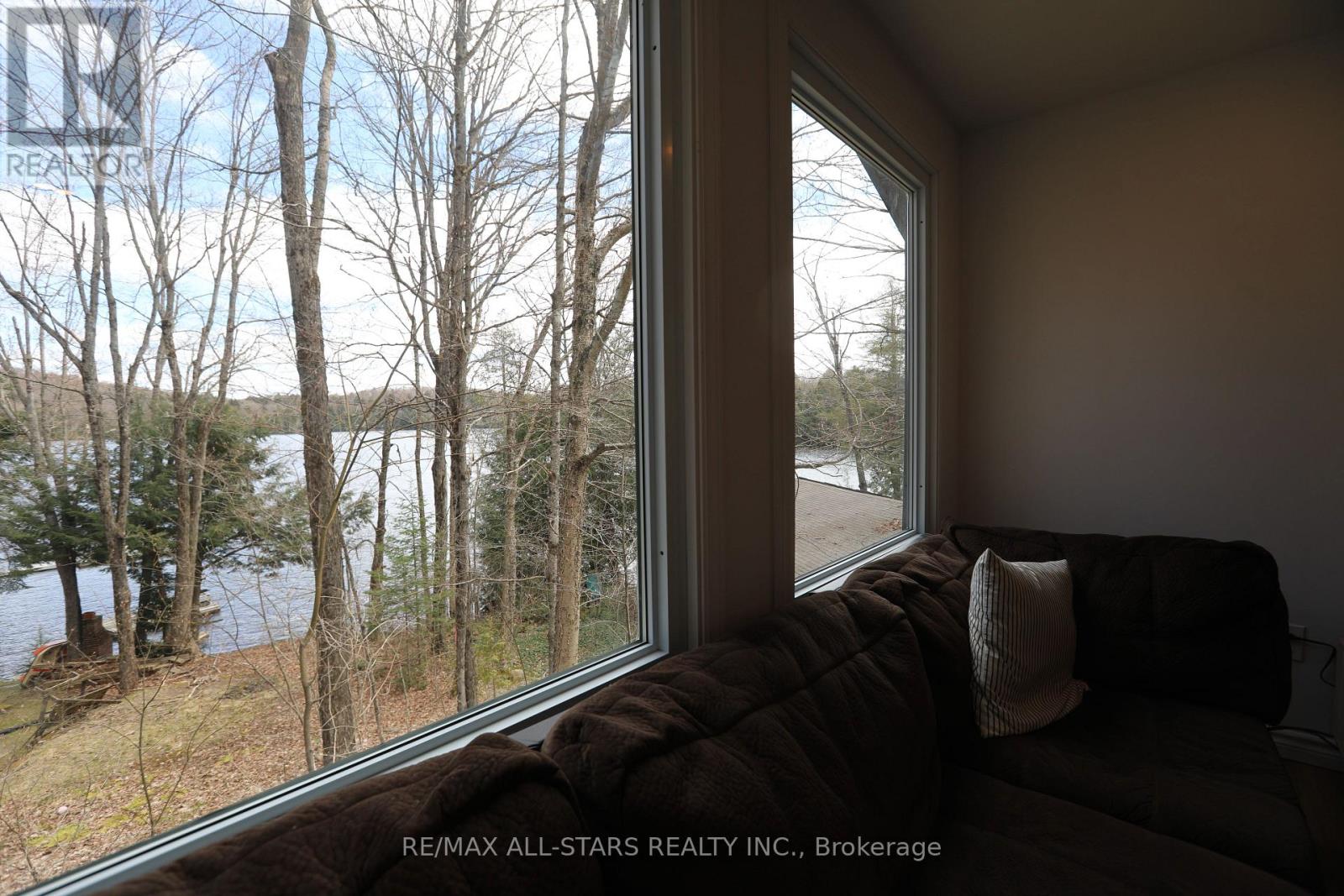 1008 Rolland Drive, Dysart Et Al, Ontario  K0M 1S0 - Photo 30 - X12135512