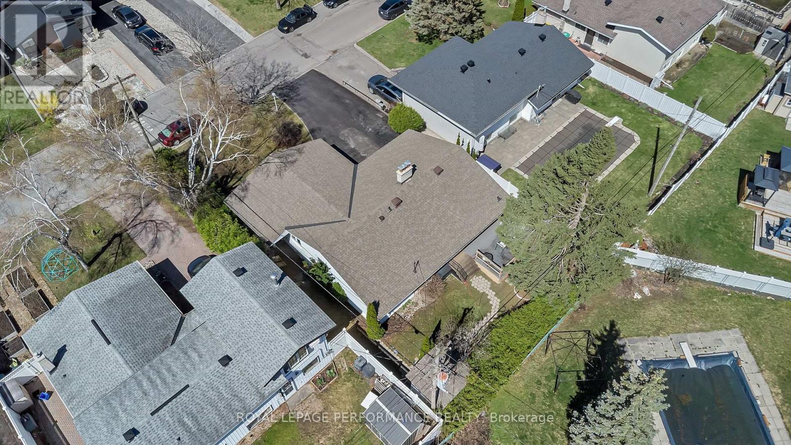 2091 Tawney Road, Ottawa, Ontario  K1G 1B9 - Photo 37 - X12135607