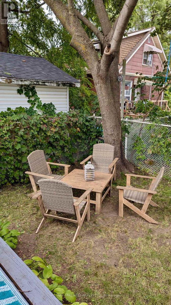 73 Mcgill Street N, Smiths Falls, Ontario  K7A 2K1 - Photo 23 - X12135609