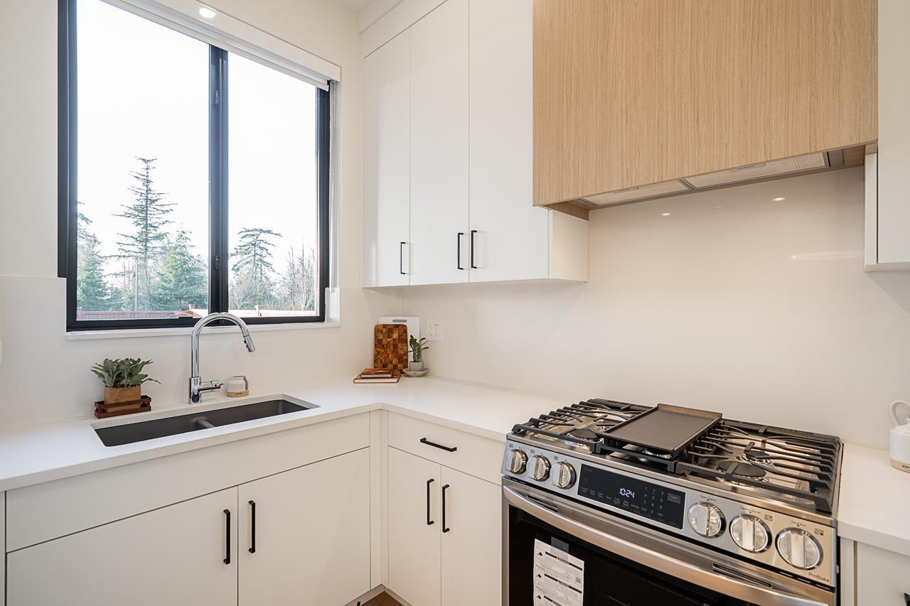 6187 164a Street, Surrey, British Columbia  V3S 3V8 - Photo 8 - R2997848