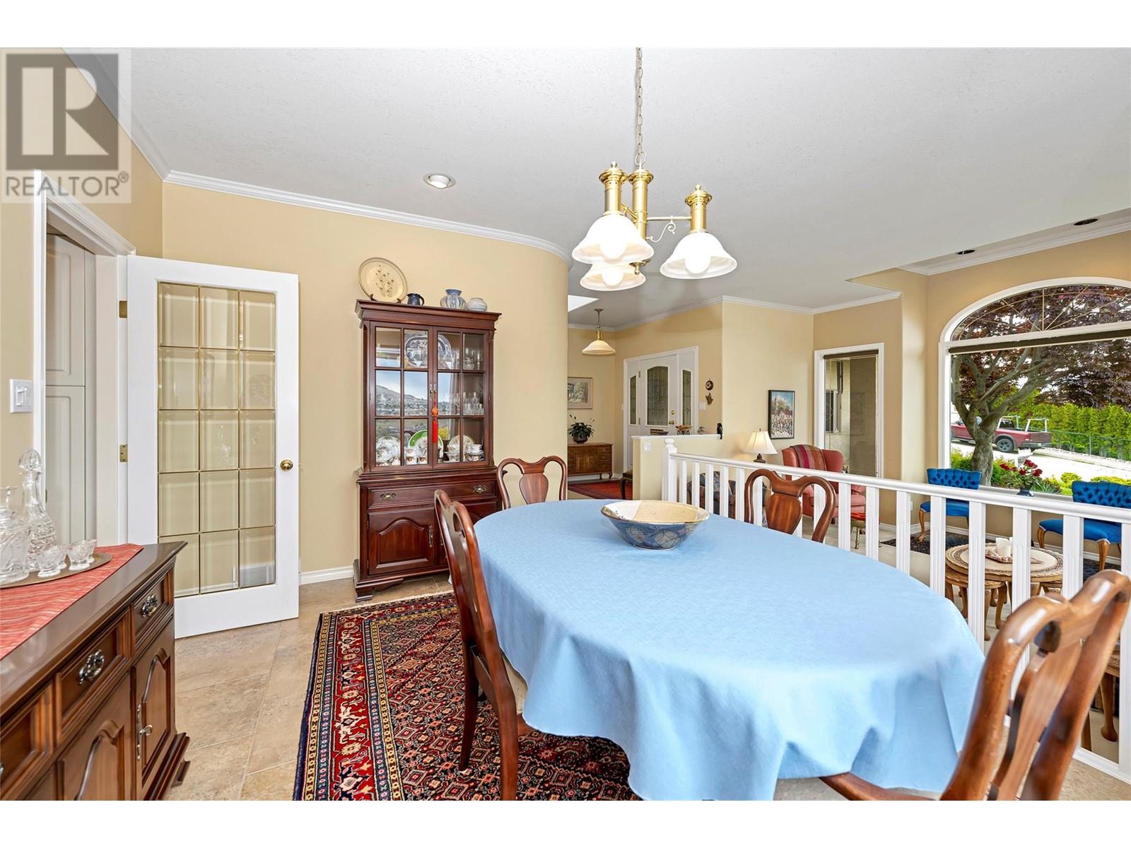 11424 Palfrey Drive East, Coldstream, British Columbia  V1B 2B1 - Photo 9 - 10346947