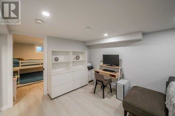 13807 Spencer Avenue, Summerland, British Columbia  V0H 1Z0 - Photo 27 - 10346971