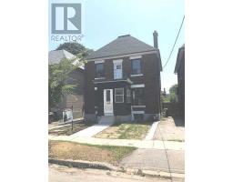 71 CLOUSTON AVENUE, Toronto, Ontario