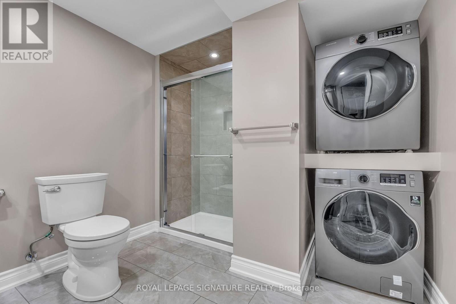 8 Gruenwald Gate, Brampton, Ontario  L6Y 0E3 - Photo 42 - W12135624