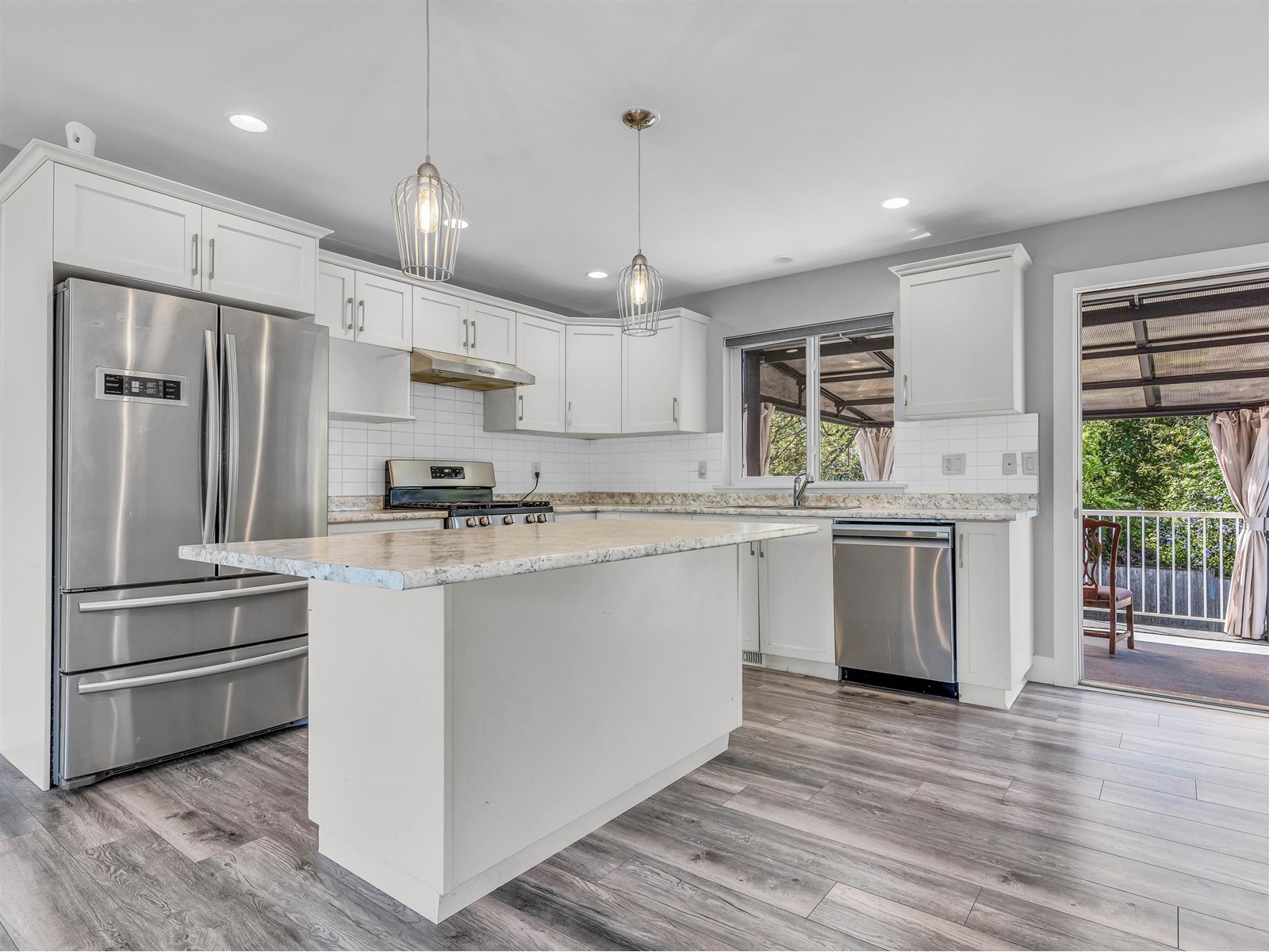 45614 Herron Avenue, Chilliwack Proper West, Chilliwack, British Columbia  V2P 3G9 - Photo 3 - R3000350
