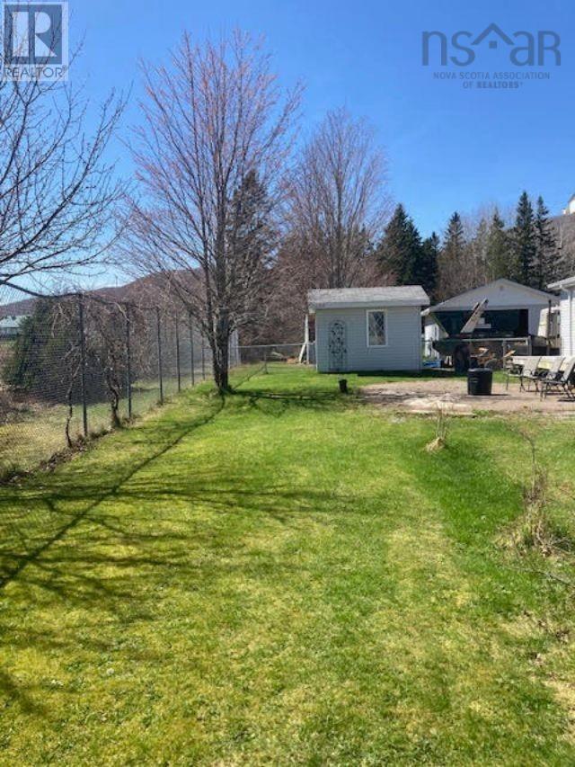 20 Park Lane, Blues Mills, Nova Scotia  B0E 2Y0 - Photo 4 - 202510375