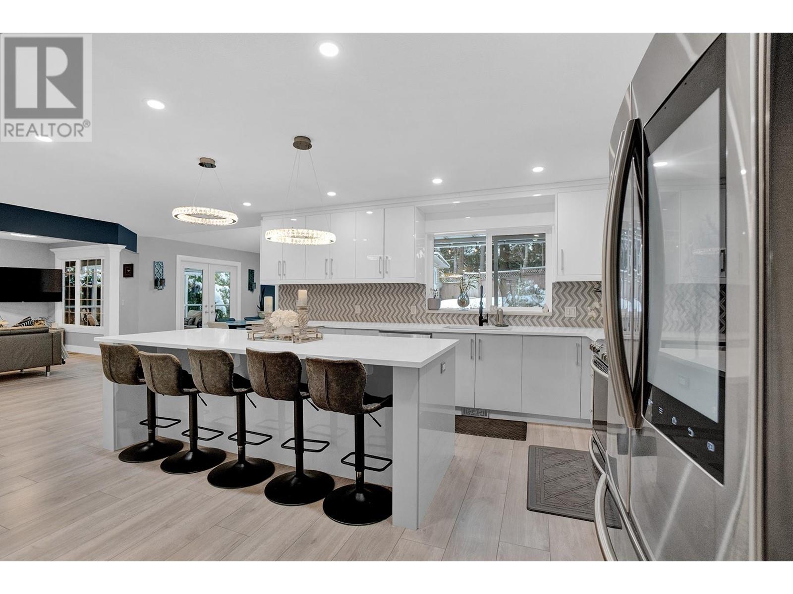 1416 Purcell Drive, Coquitlam, British Columbia  V3E 2R7 - Photo 8 - R3000583