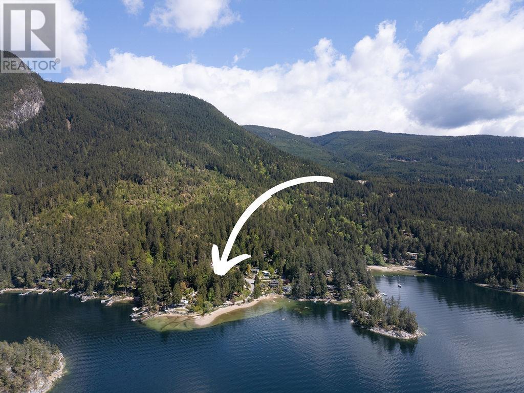 7622 Sechelt Inlet Road, Sechelt, British Columbia  V7Z 0C5 - Photo 2 - R3000625