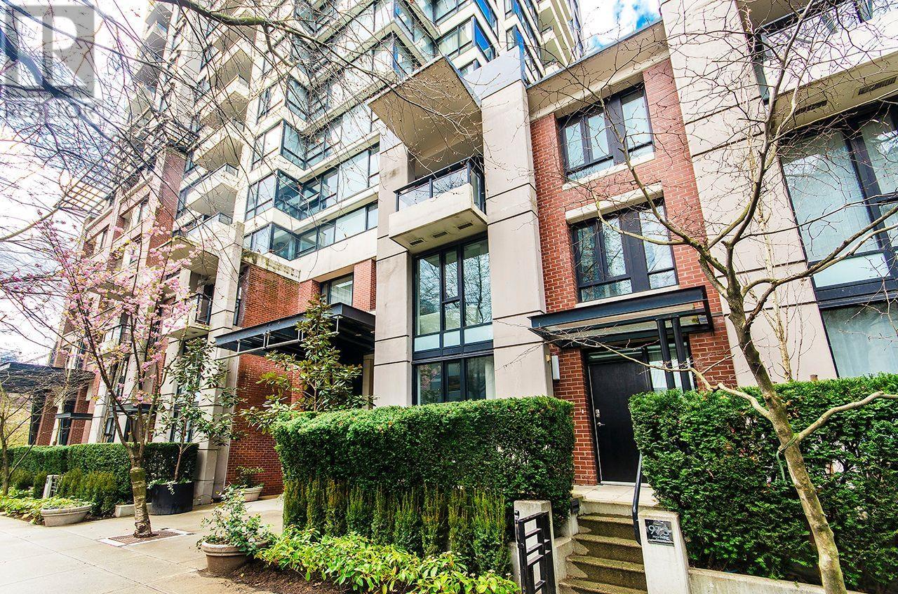 Th 973 Mainland Street, Vancouver, British Columbia  V6B 1T2 - Photo 10 - R3000591