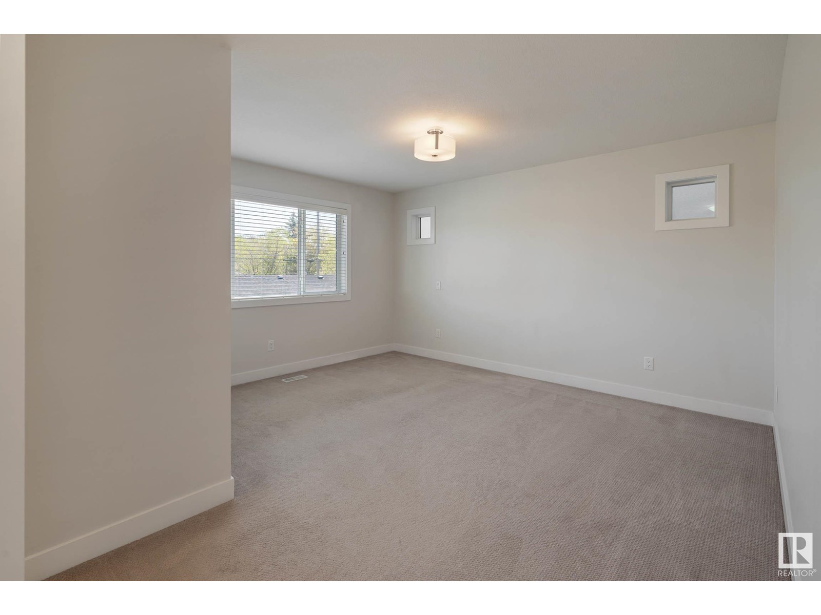 7109 106 St Nw, Edmonton, Alberta  T6E 4V5 - Photo 44 - E4435359