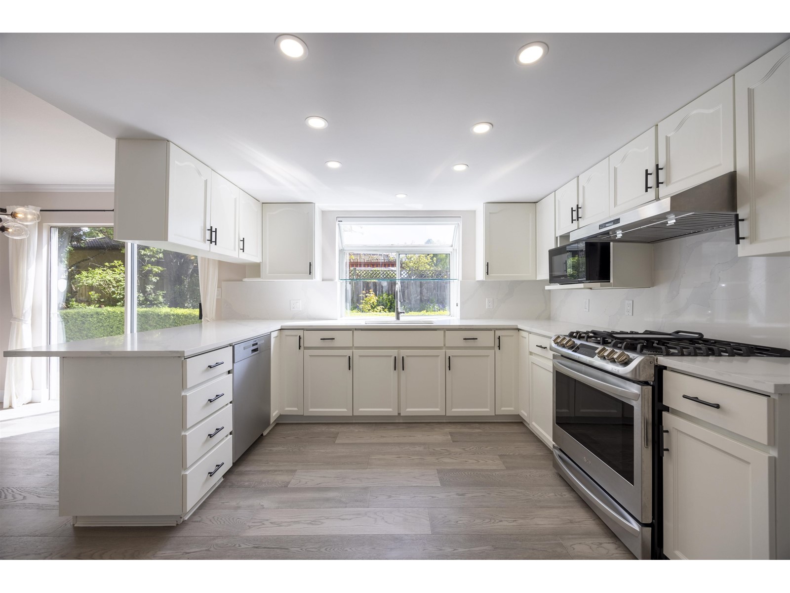 1032 164 Street, Surrey, British Columbia  V4A 8R2 - Photo 9 - R3000361