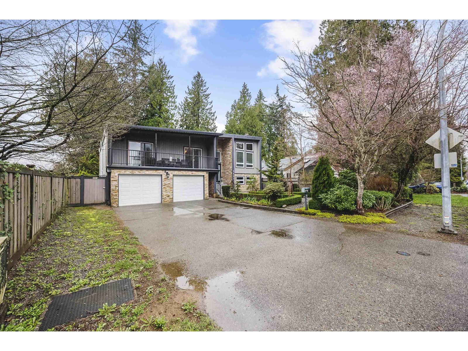 4501 206 Street, Langley, British Columbia  V3A 5V9 - Photo 3 - R3000564
