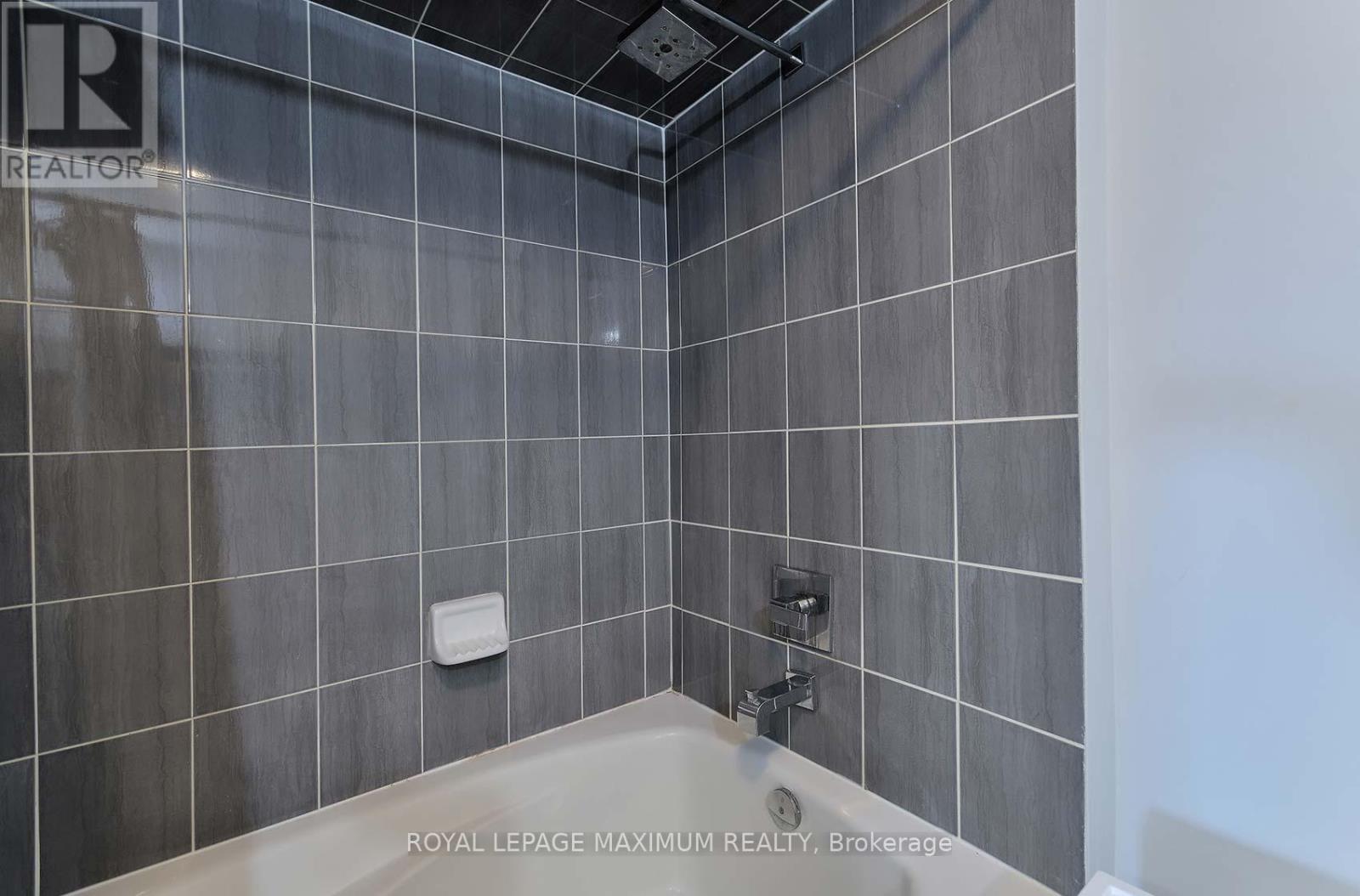 214 - 3905 Major Mackenzie Drive W, Vaughan, Ontario  L4H 4J9 - Photo 17 - N12096234