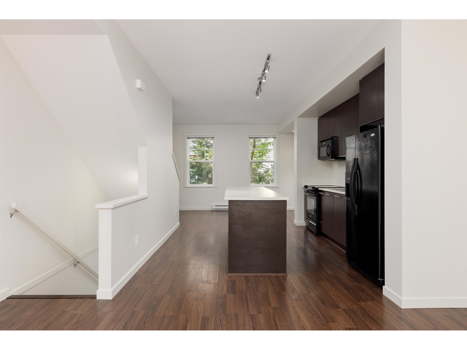 Property at 22 7238 189 STREET image 2