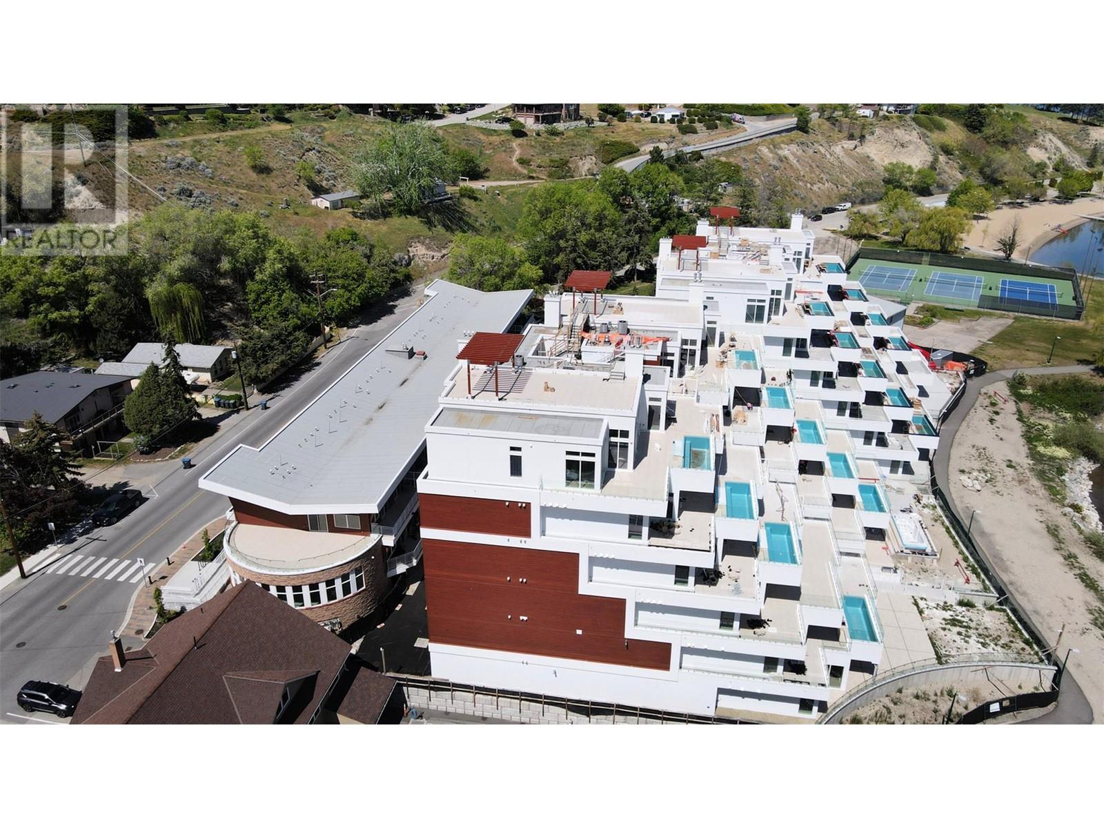 13415 Lakeshore Drive Unit# 204, Summerland, British Columbia  V0H 1Z1 - Photo 2 - 10346537