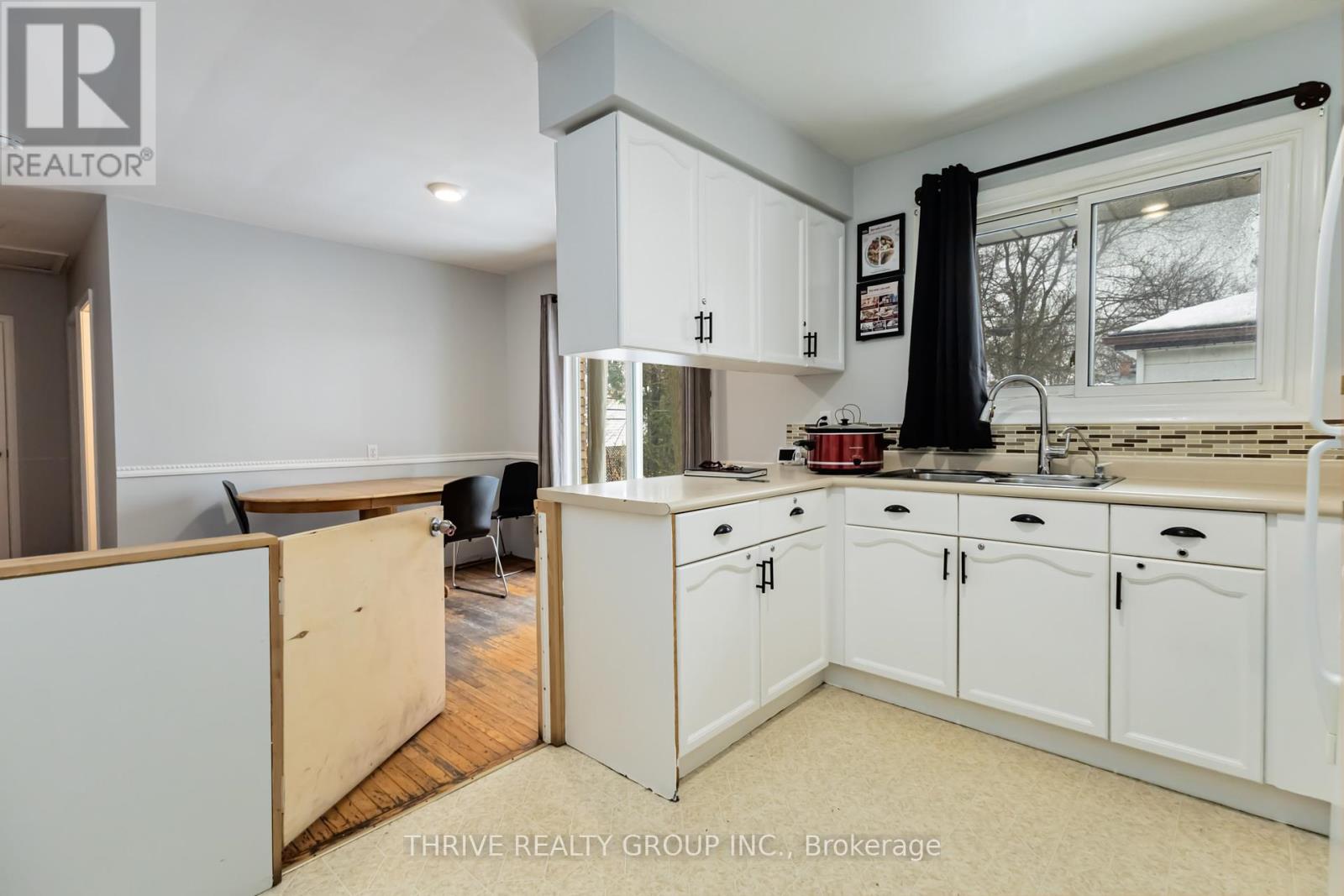 1215 Michael Street, London, Ontario  N5V 2H4 - Photo 21 - X12135690