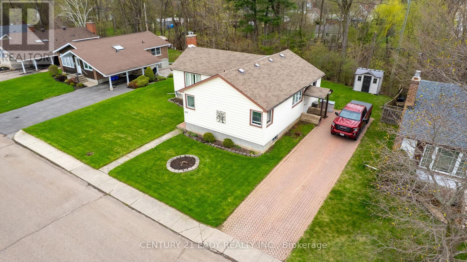 Property at 665 COLERAINE DRIVE image 4