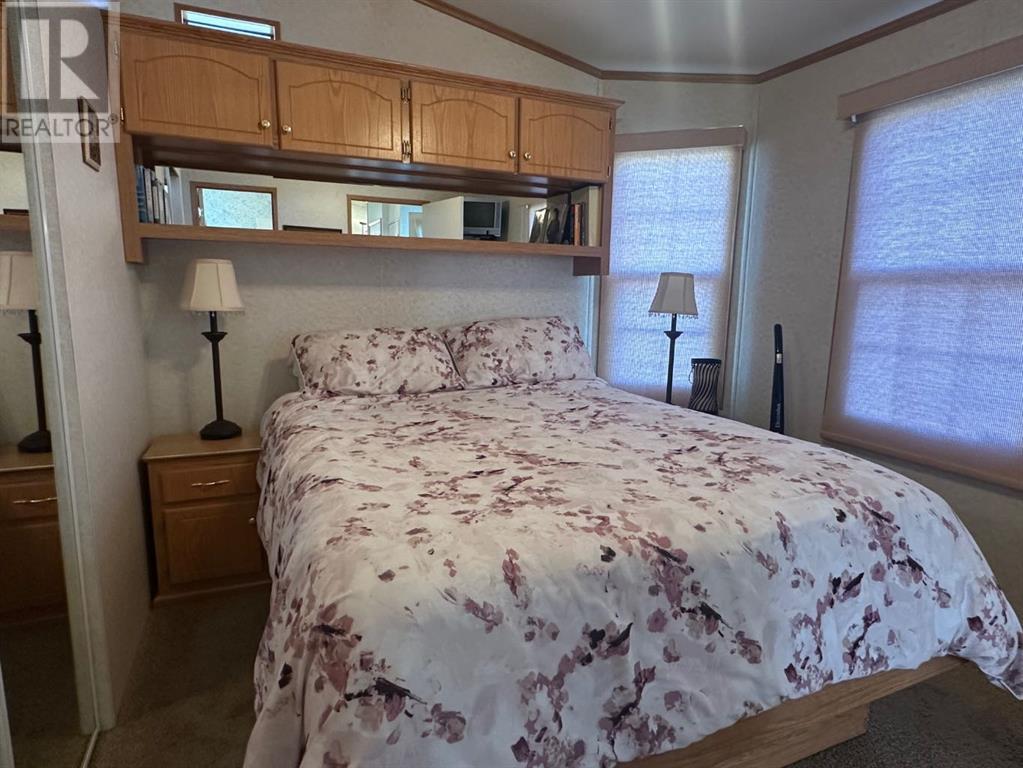 2049, 25054 South Pine Lake Road, Rural Red Deer County, Alberta  T0M 2A0 - Photo 15 - A2217039