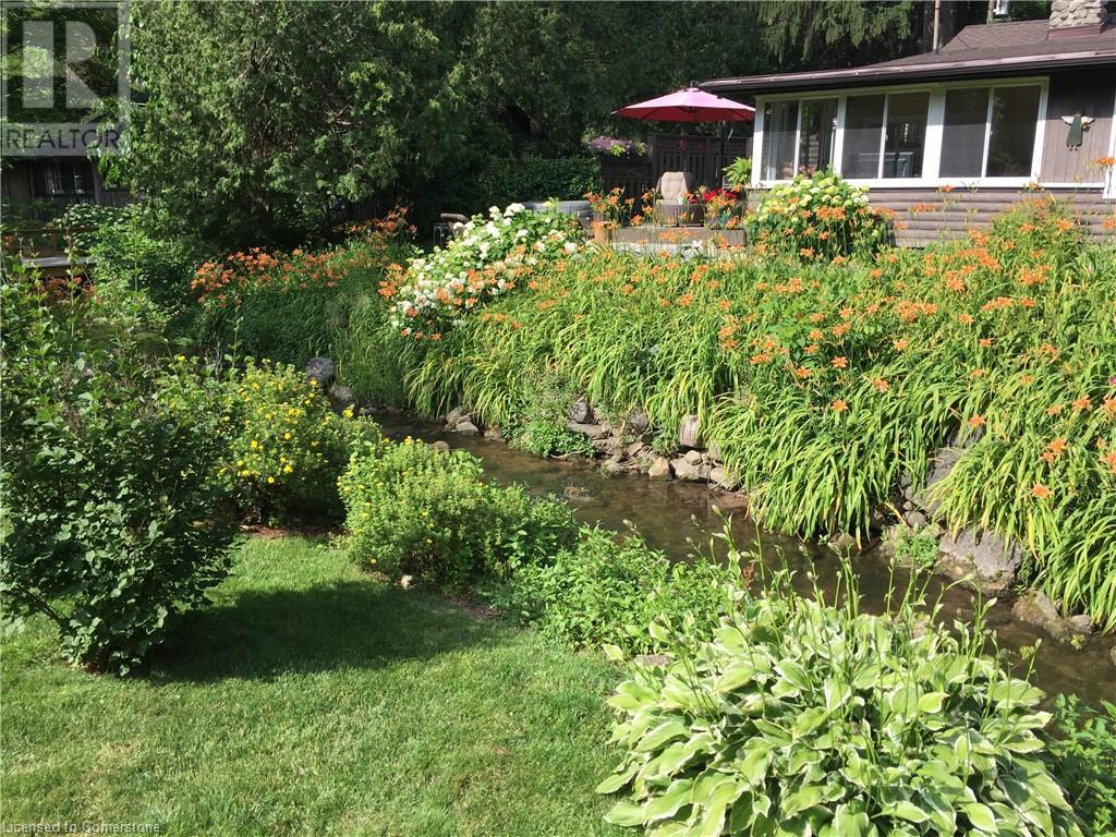 Property at 6116 CEDAR Grove image 4