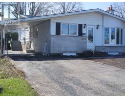 UNIT 2 (REAR) - 1056 HARKNESS AVENUE, Ottawa, Ontario