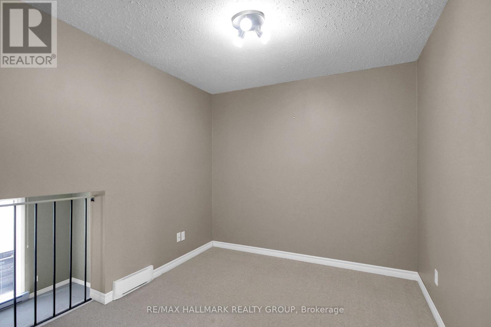344 Stowe Court, Ottawa, Ontario  K2K 1Z6 - Photo 11 - X12135707