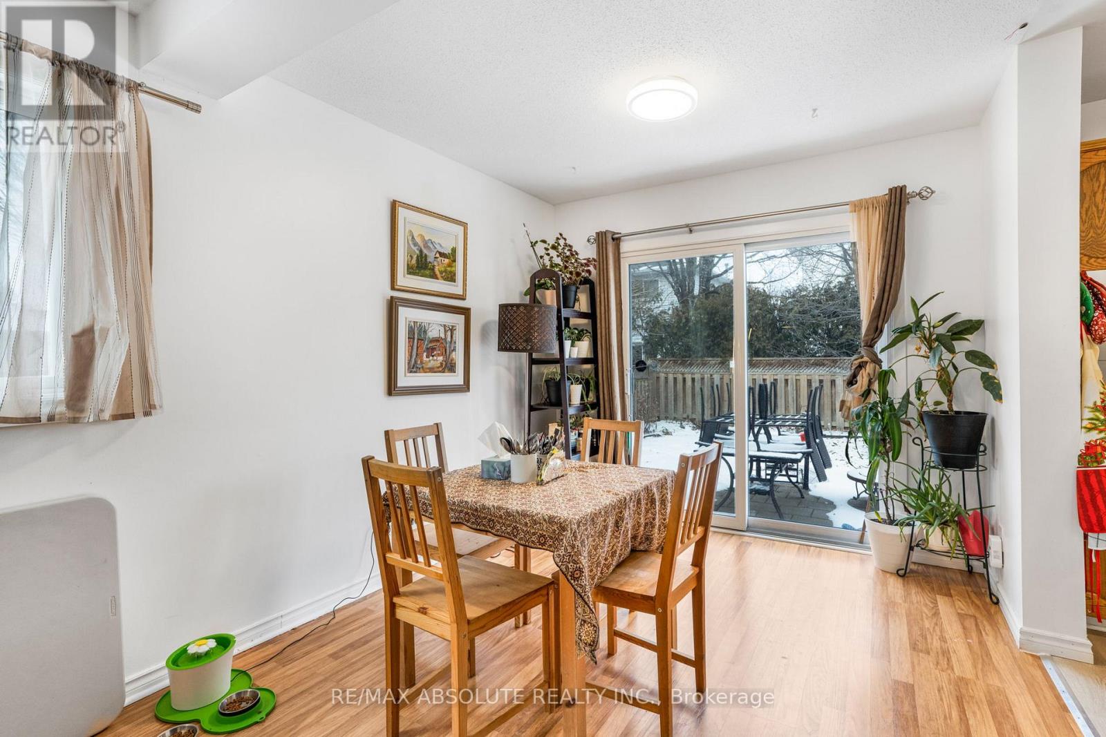 677 Mathieu Way, Ottawa, Ontario  K4A 2R6 - Photo 8 - X12135717