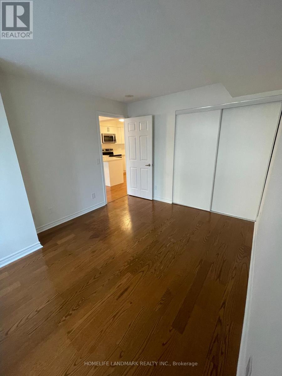 301 - 763 Bay Street, Toronto, Ontario  M5G 2R3 - Photo 11 - C12135722