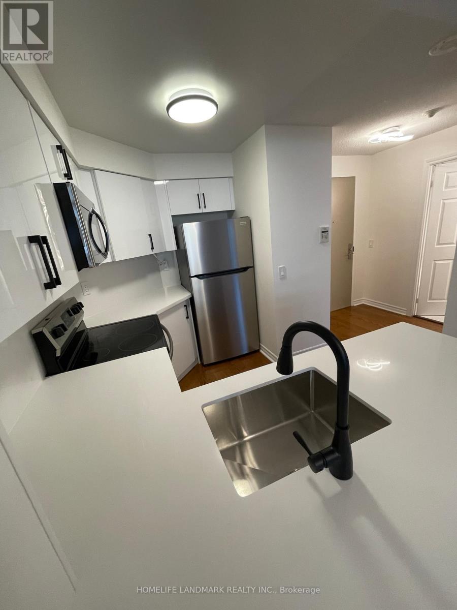 301 - 763 Bay Street, Toronto, Ontario  M5G 2R3 - Photo 16 - C12135722