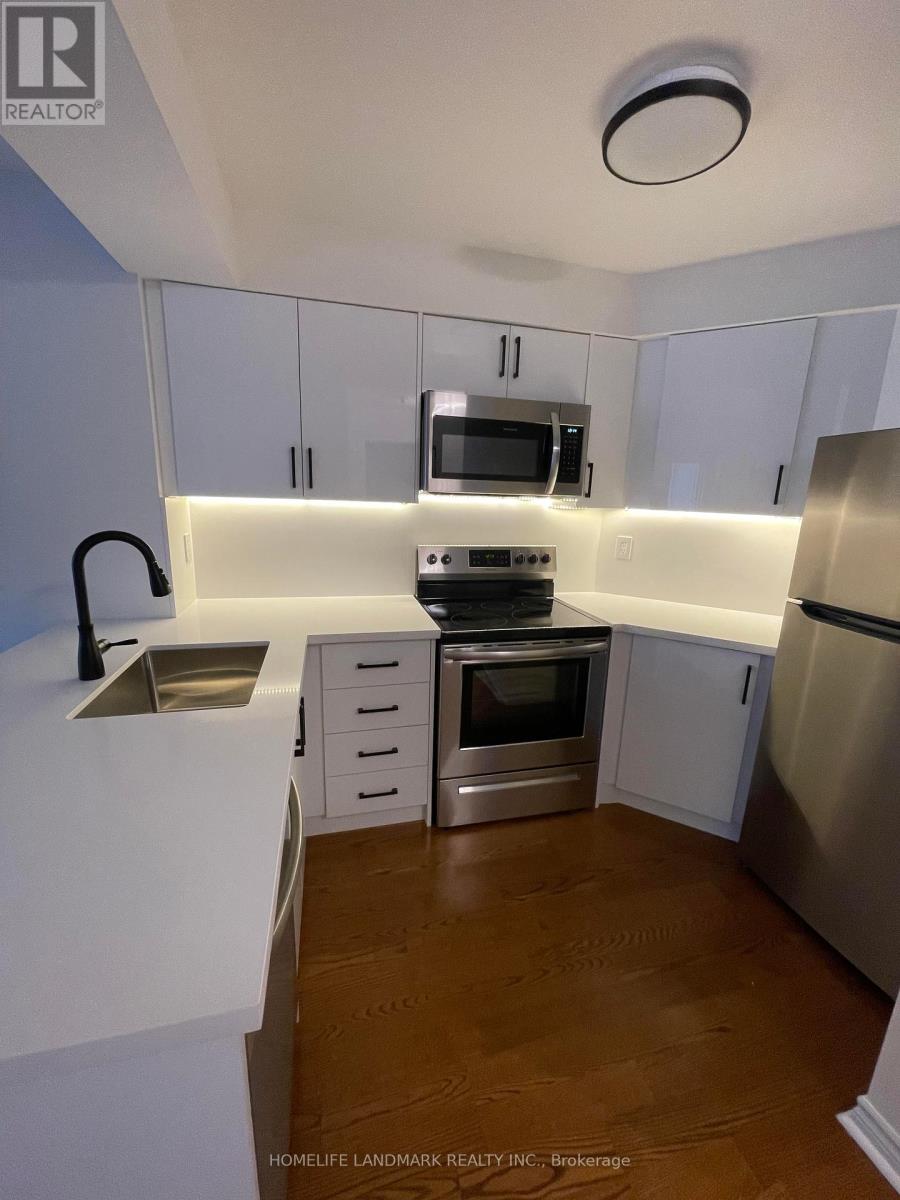 301 - 763 Bay Street, Toronto, Ontario  M5G 2R3 - Photo 17 - C12135722