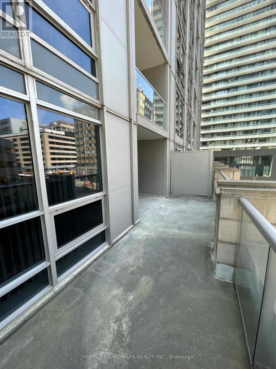 301 - 763 Bay Street, Toronto, Ontario  M5G 2R3 - Photo 25 - C12135722