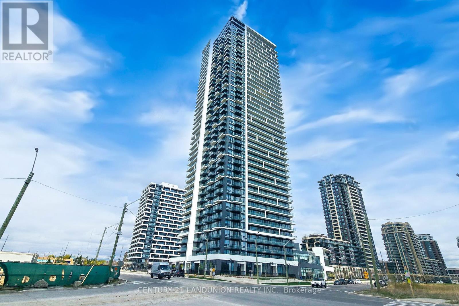 1507 - 8 Water Walk Drive, Markham, Ontario  L3R 6L4 - Photo 1 - N12135655