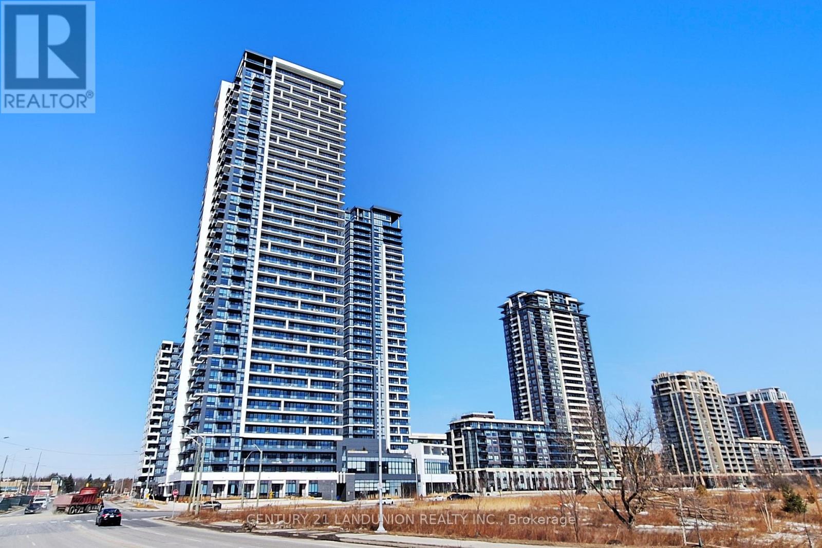 1507 - 8 Water Walk Drive, Markham, Ontario  L3R 6L4 - Photo 3 - N12135655
