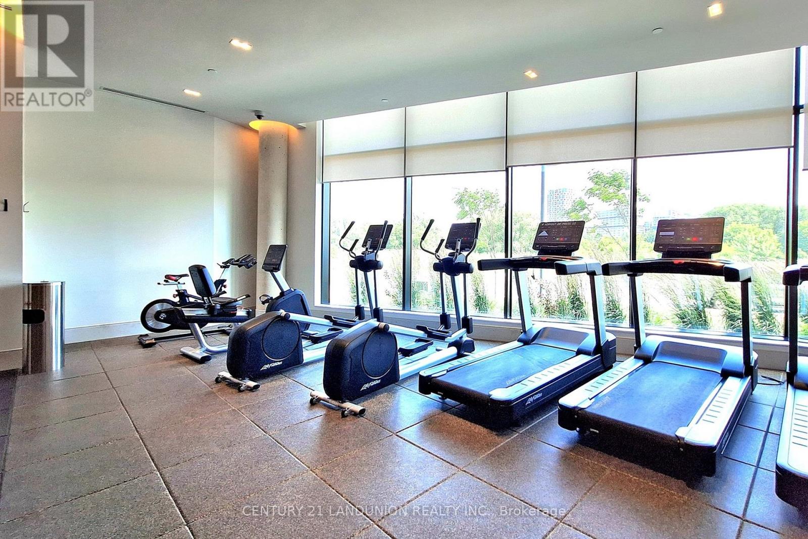 1507 - 8 Water Walk Drive, Markham (Unionville), Ontario  L3R 6L4 - Photo 36 - N12135655