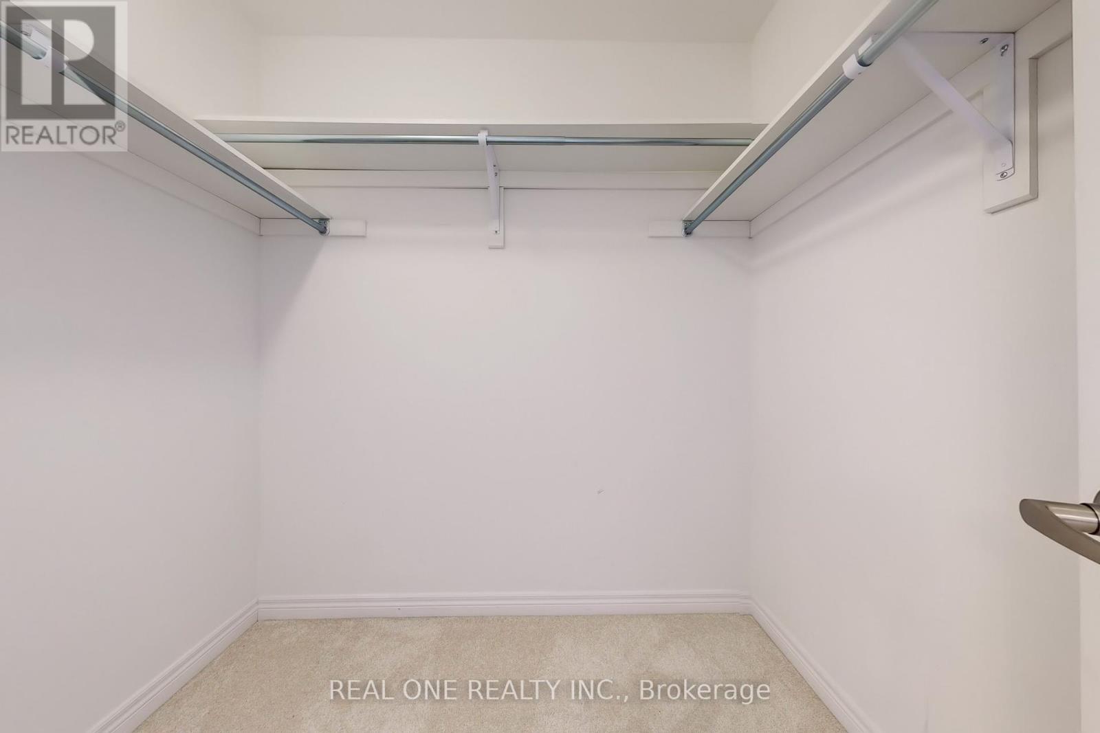 6 Brofarm Lane, Whitchurch-Stouffville (Stouffville), Ontario  L4A 0X1 - Photo 29 - N12135681