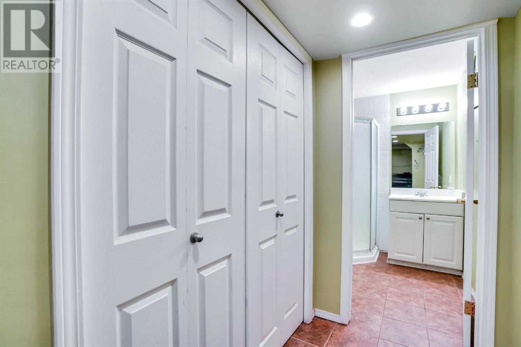 344 Taradale Drive Ne, Calgary, Alberta  T3J 4S2 - Photo 12 - A2212544