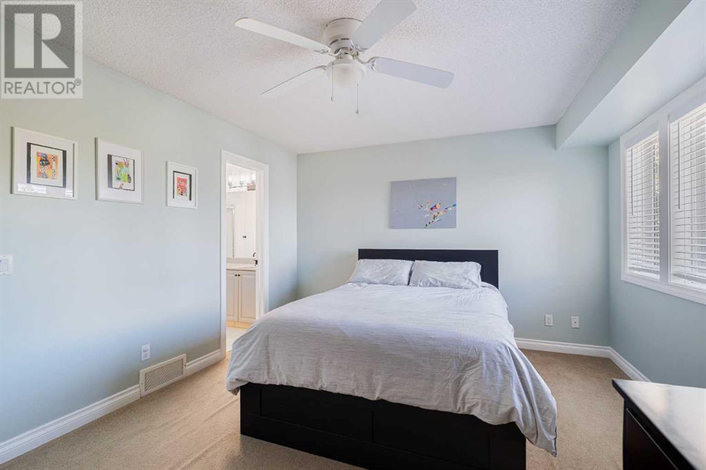 415 Regal Park Ne, Calgary, Alberta  T2E 0S6 - Photo 21 - A2217069