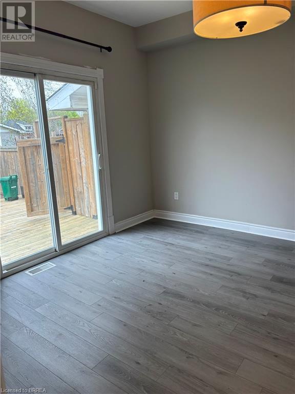 196 Marlborough Street, Brantford, Ontario  N3T 4T1 - Photo 6 - 40723536