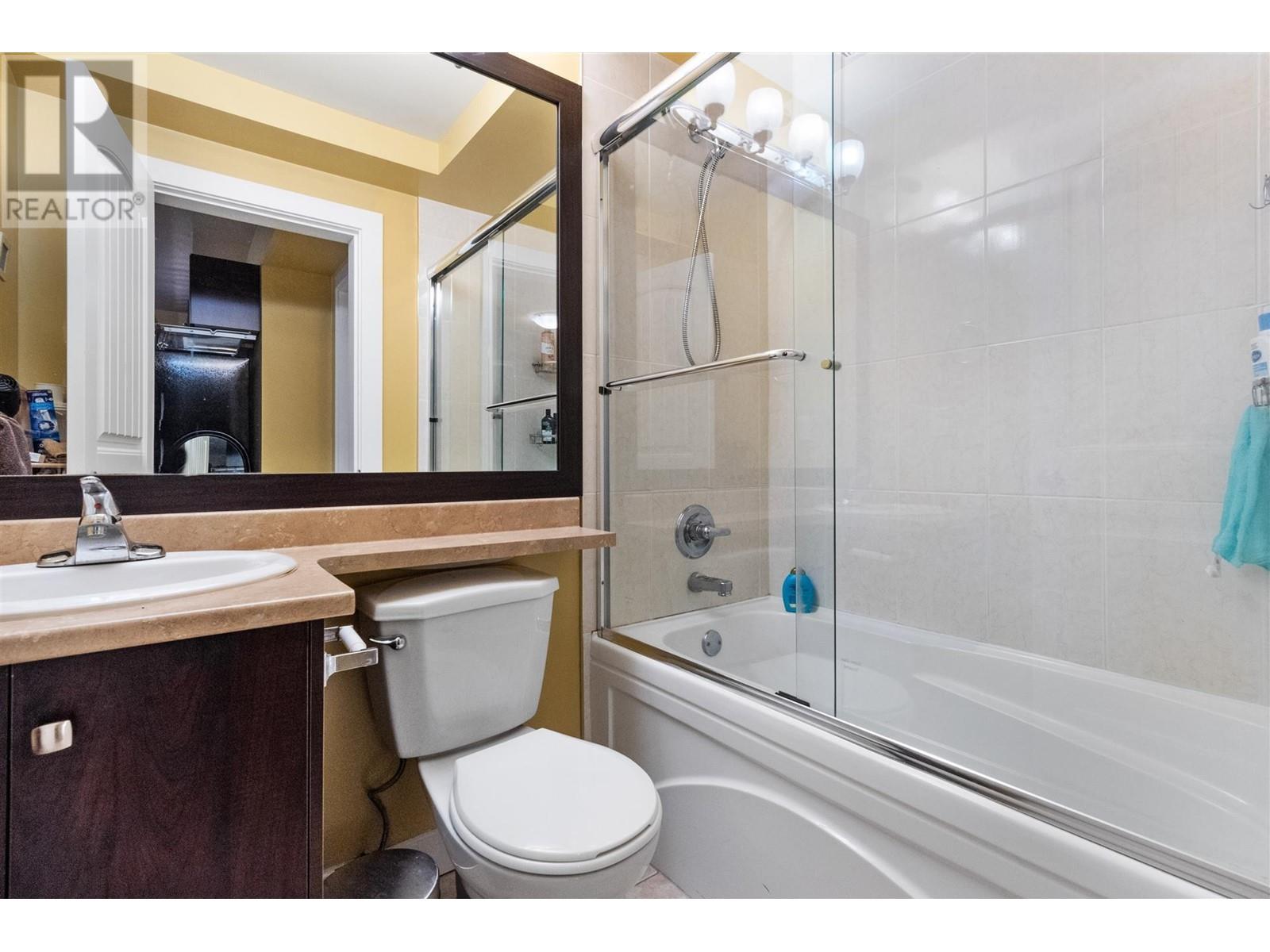 8222 19th Avenue, Burnaby, British Columbia  V3N 1G6 - Photo 31 - R2999537