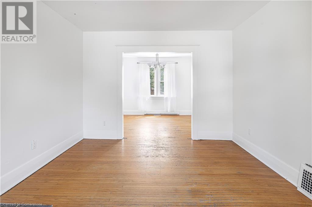 Property at 349 LUELLA Street image 3