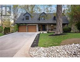 304 FERNDALE Place, Waterloo, Ontario