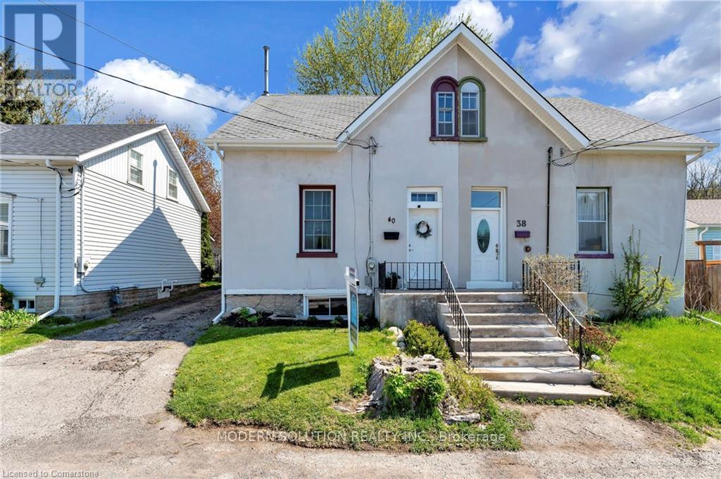 Property at 40 WALNUT LANE image 1