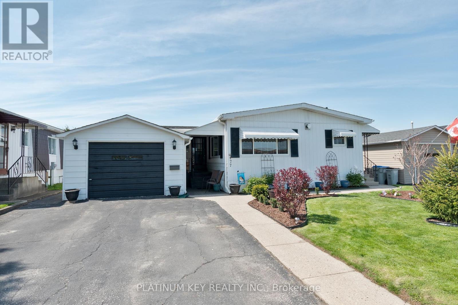 477 Richard Crescent, Strathroy-Caradoc, Ontario  N7G 3P4 - Photo 2 - X11921875