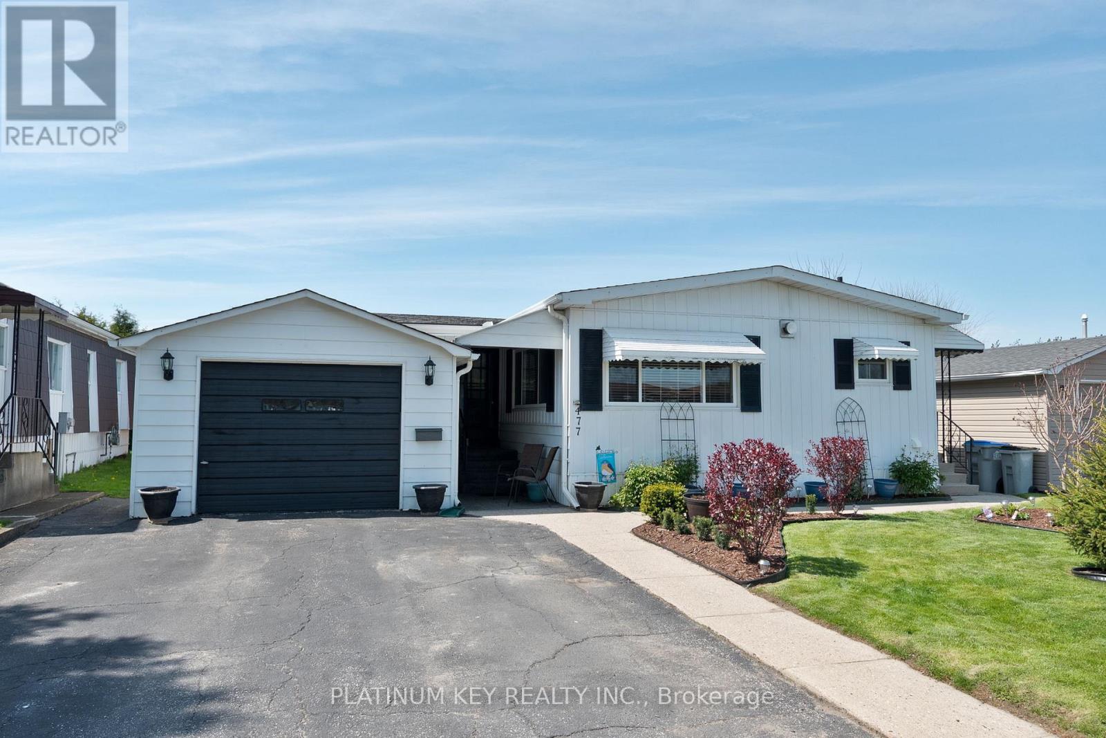 477 RICHARD CRESCENT, Strathroy-Caradoc, Ontario