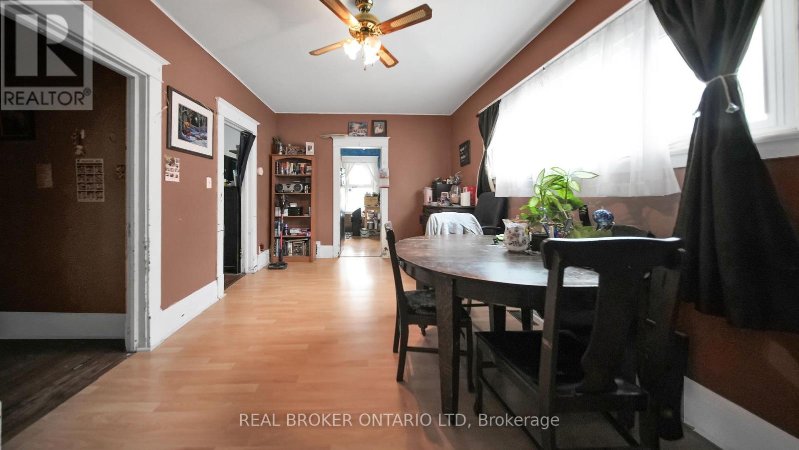 23 Blackfriars Street, London North, Ontario  N6H 1K5 - Photo 11 - X12135745